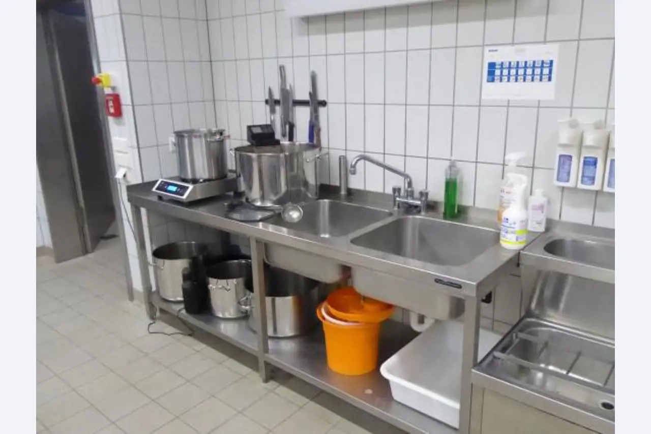 Medical technical equipment, operating theater equipment, sterile trays and hospital equipment and furniture-6