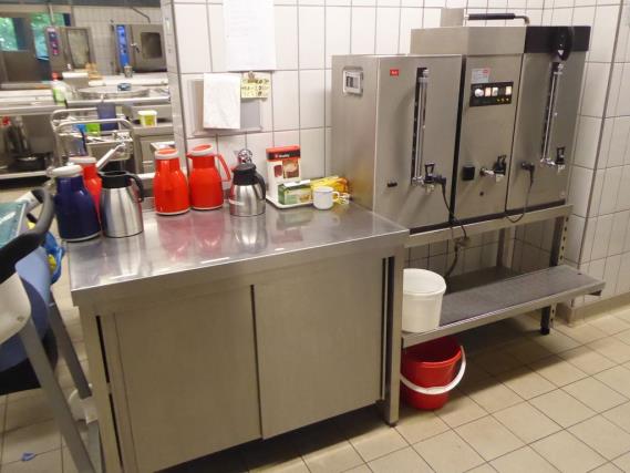 Medical technical equipment, operating theater equipment, sterile trays and hospital equipment and furniture-9