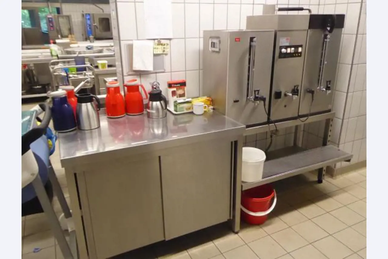 Medical technical equipment, operating theater equipment, sterile trays and hospital equipment and furniture-9