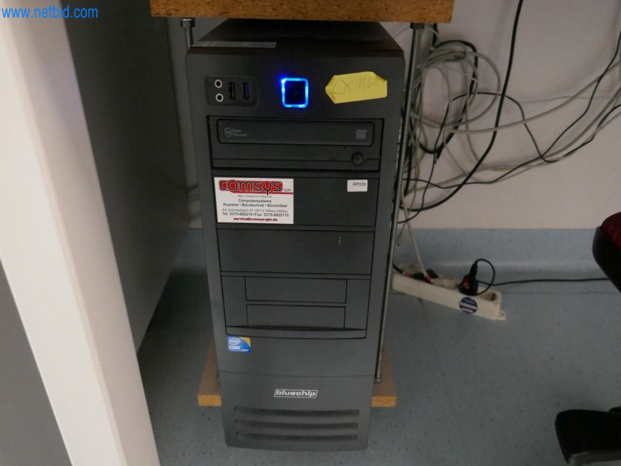 Medyczny sprzęt techniczny, wyposażenie sal operacyjnych, sterylne tace oraz sprzęt i meble szpitalne-2