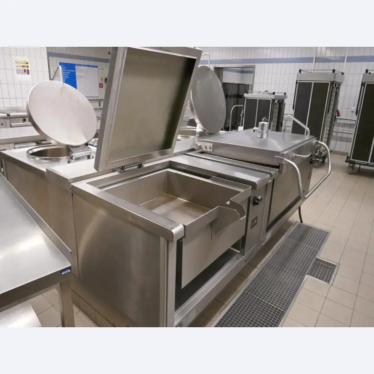 Medyczny sprzęt techniczny, wyposażenie sal operacyjnych, sterylne tace oraz sprzęt i meble szpitalne-3