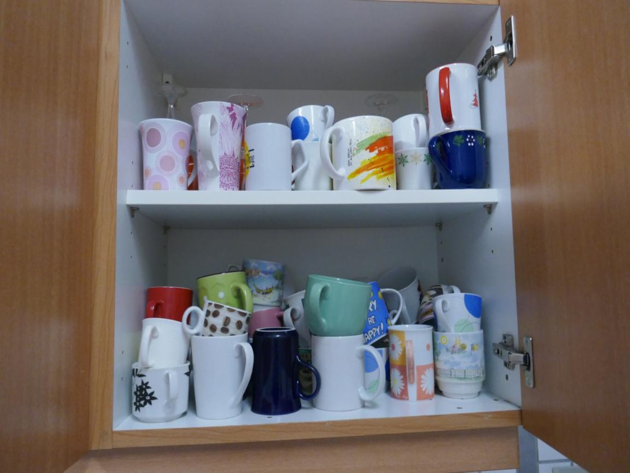 Medyczny sprzęt techniczny, wyposażenie sal operacyjnych, sterylne tace oraz sprzęt i meble szpitalne-3