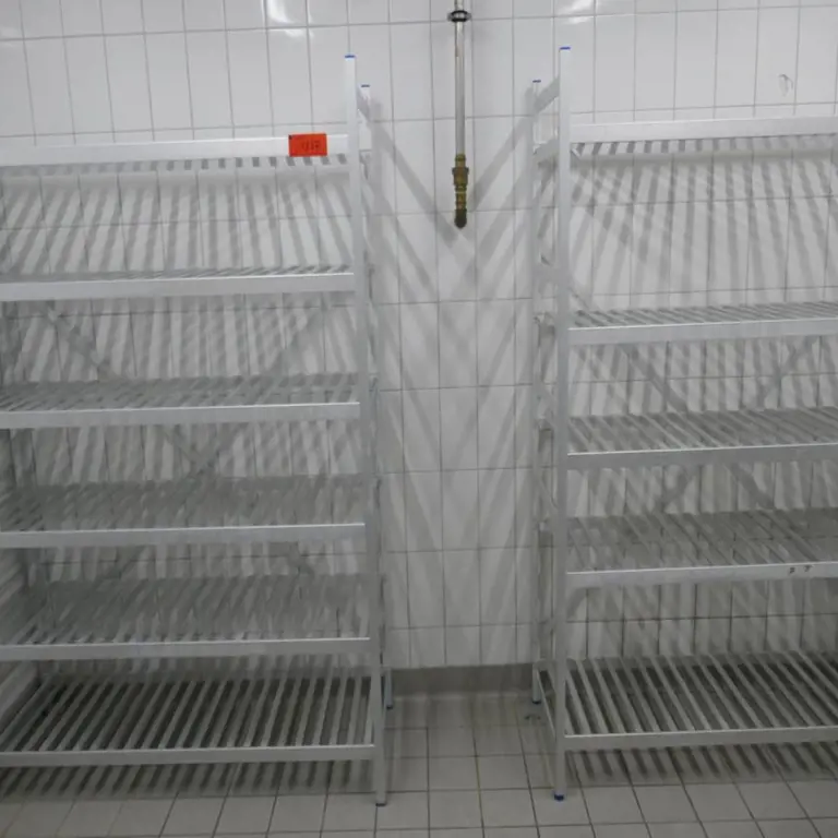 2 Elementy regałów