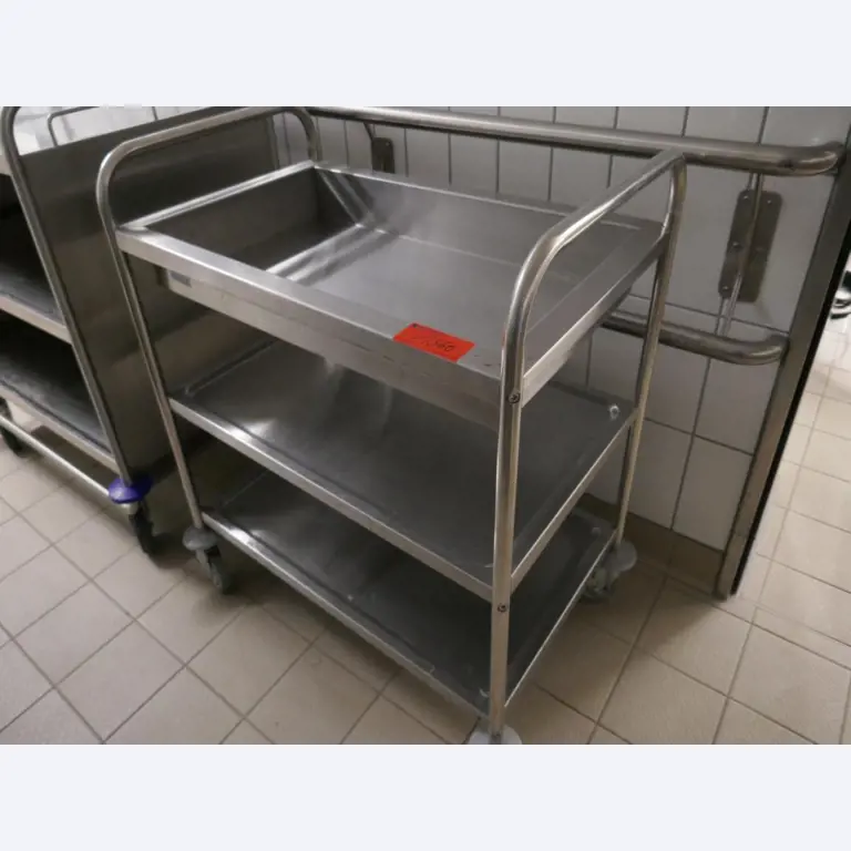 Medyczny sprzęt techniczny, wyposażenie sal operacyjnych, sterylne tace oraz sprzęt i meble szpitalne-2