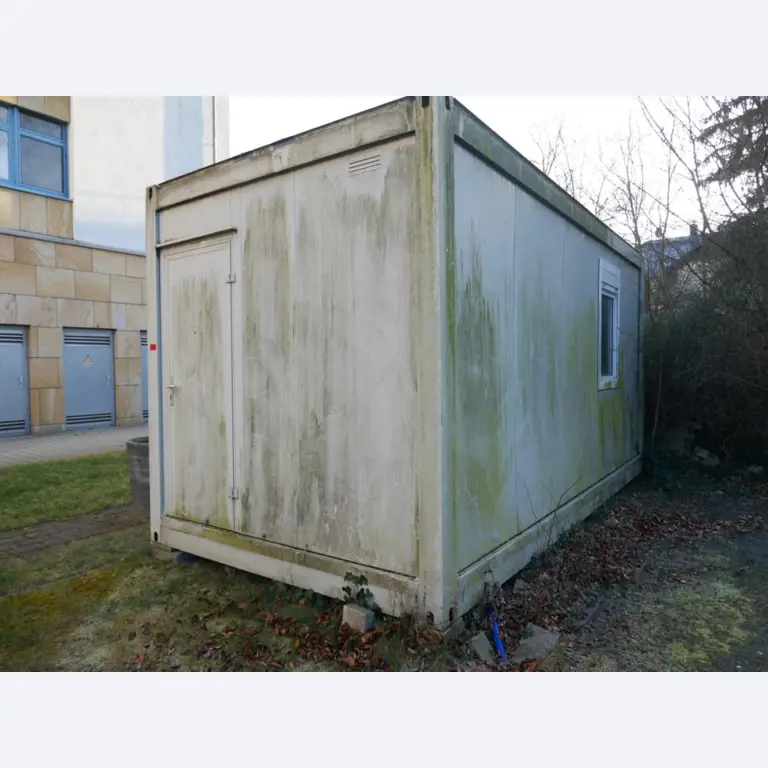 Medyczny sprzęt techniczny, wyposażenie sal operacyjnych, sterylne tace oraz sprzęt i meble szpitalne-2