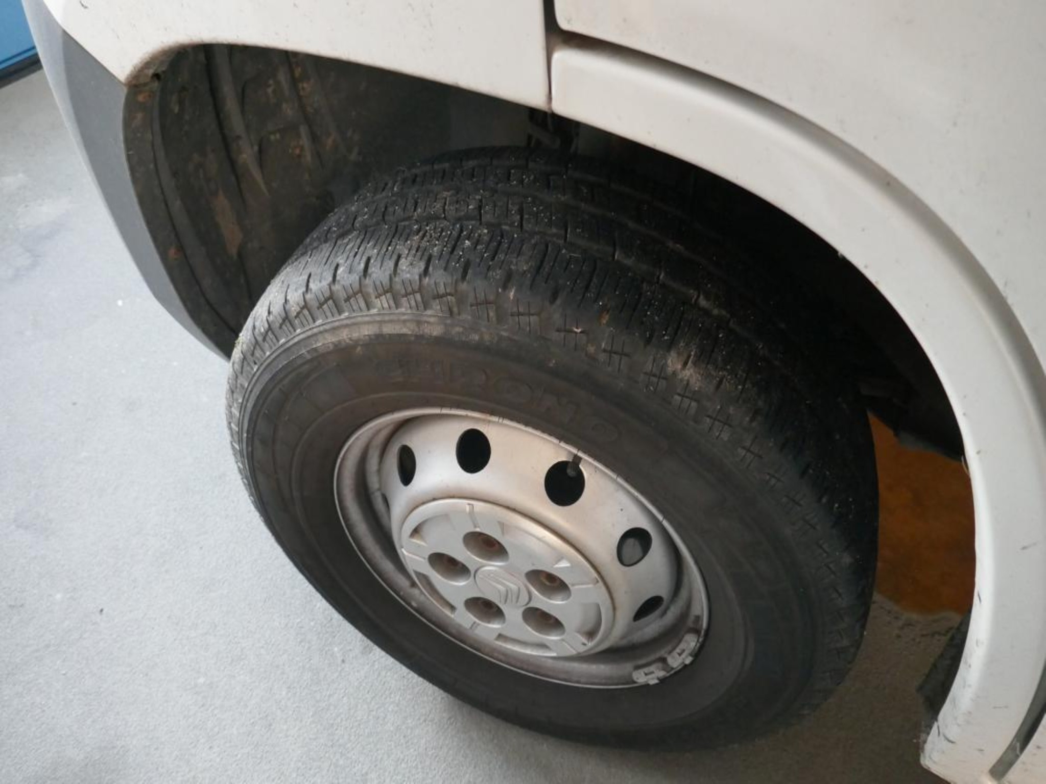 Medical technical equipment, operating theater equipment, sterile trays and hospital equipment and furniture-14