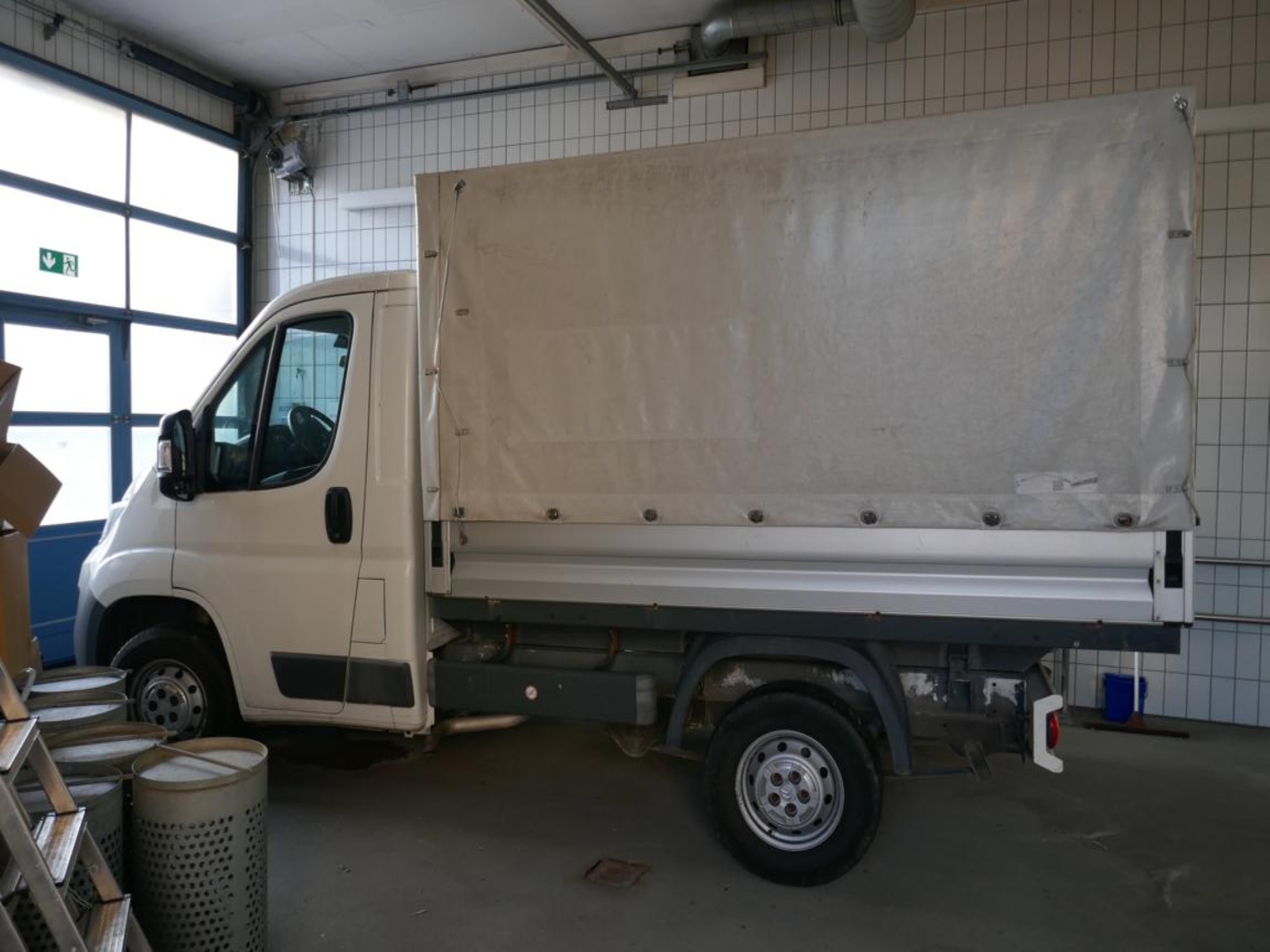 Medical technical equipment, operating theater equipment, sterile trays and hospital equipment and furniture-9