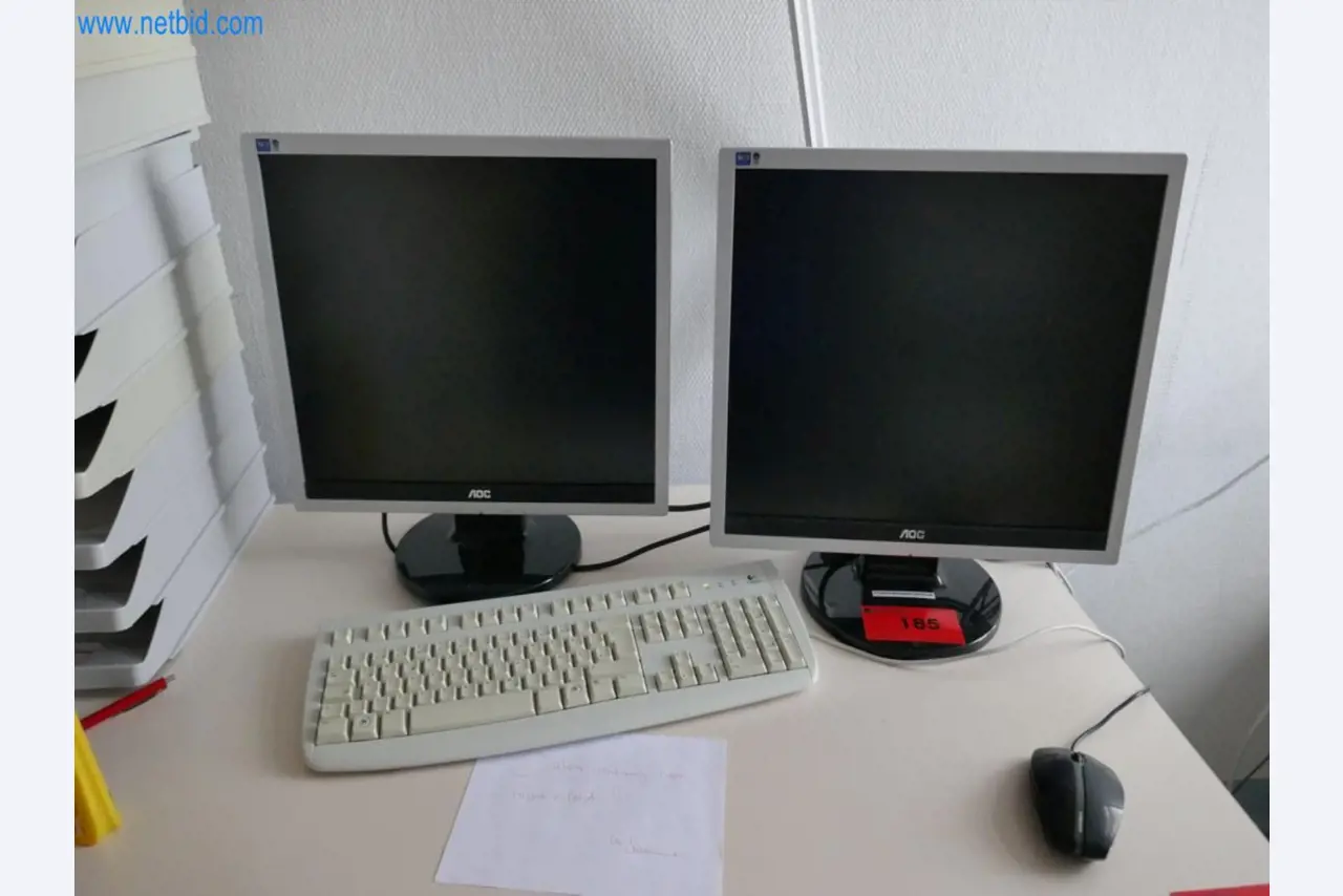 Medyczny sprzęt techniczny, wyposażenie sal operacyjnych, sterylne tace oraz sprzęt i meble szpitalne-1