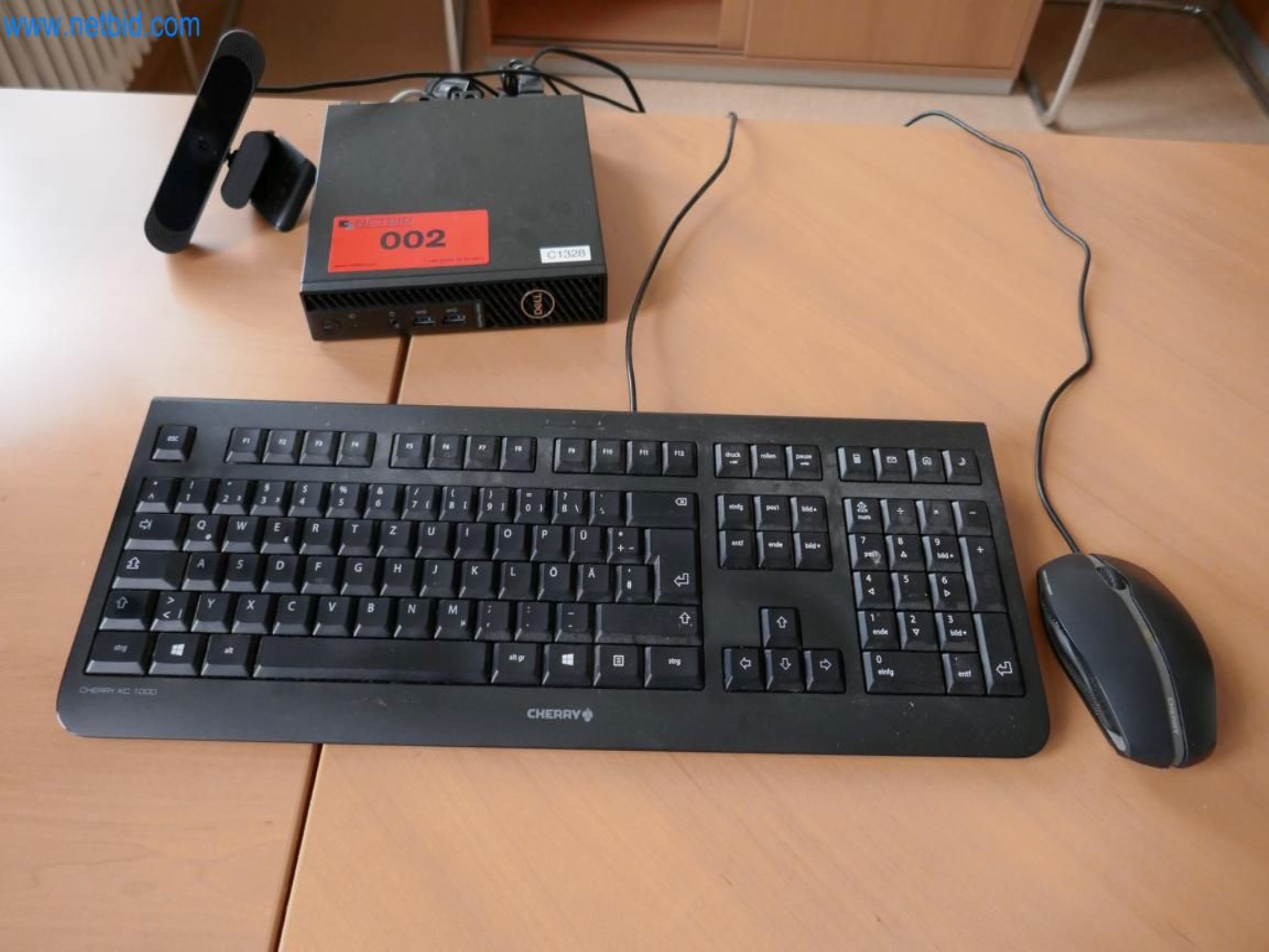 Equipos técnicos médicos, equipos de quirófano, bandejas estériles y equipos y mobiliario hospitalarios-1