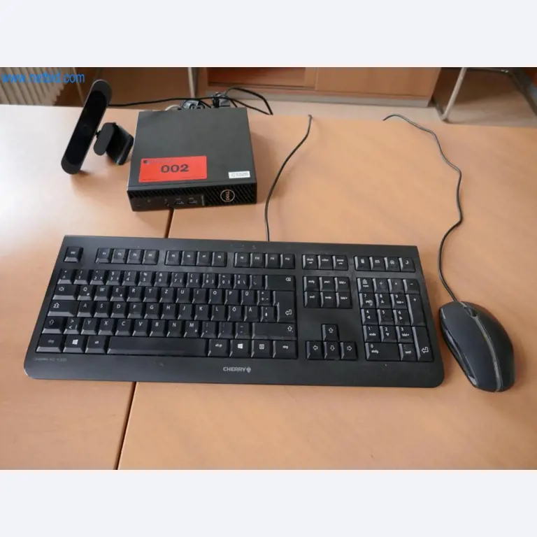 Equipos técnicos médicos, equipos de quirófano, bandejas estériles y equipos y mobiliario hospitalarios-1