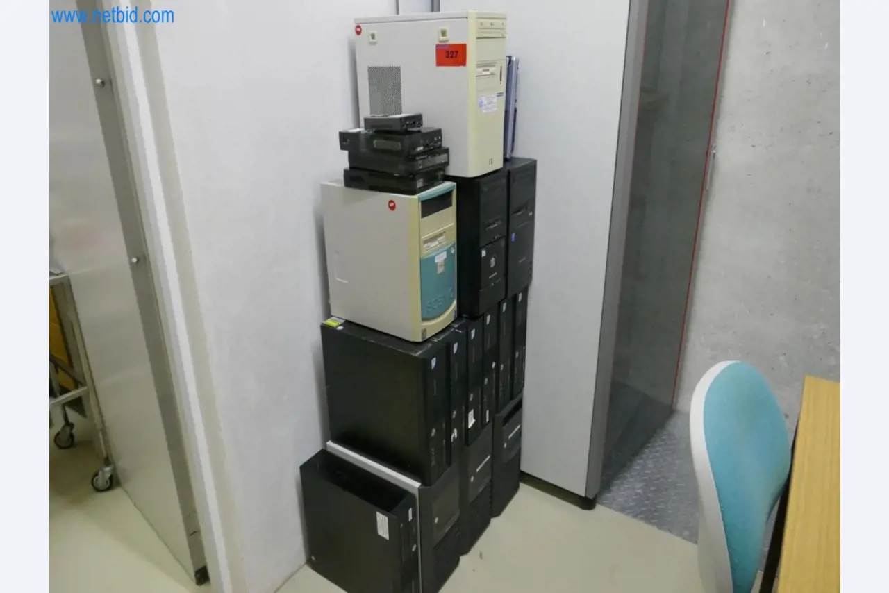 Medyczny sprzęt techniczny, wyposażenie sal operacyjnych, sterylne tace oraz sprzęt i meble szpitalne-1