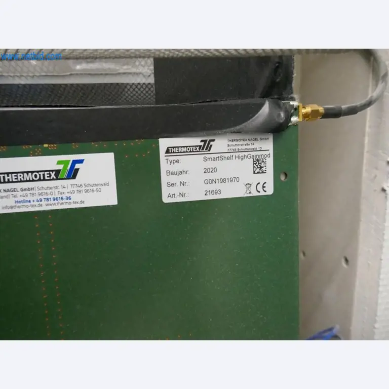 Medyczny sprzęt techniczny, wyposażenie sal operacyjnych, sterylne tace oraz sprzęt i meble szpitalne-8