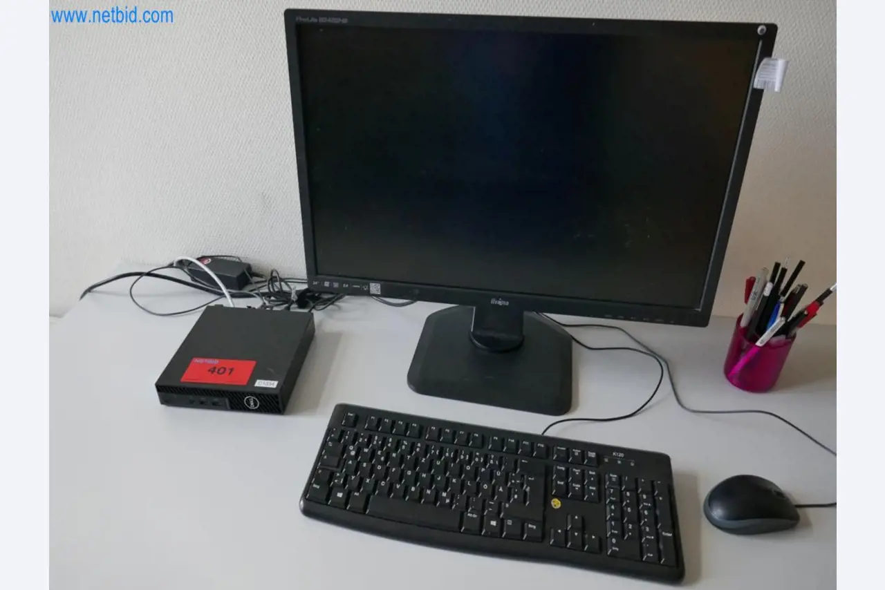 Medyczny sprzęt techniczny, wyposażenie sal operacyjnych, sterylne tace oraz sprzęt i meble szpitalne-1