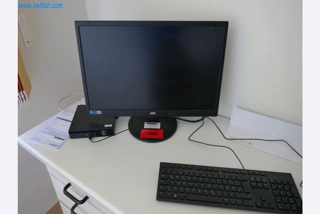 Medyczny sprzęt techniczny, wyposażenie sal operacyjnych, sterylne tace oraz sprzęt i meble szpitalne-1