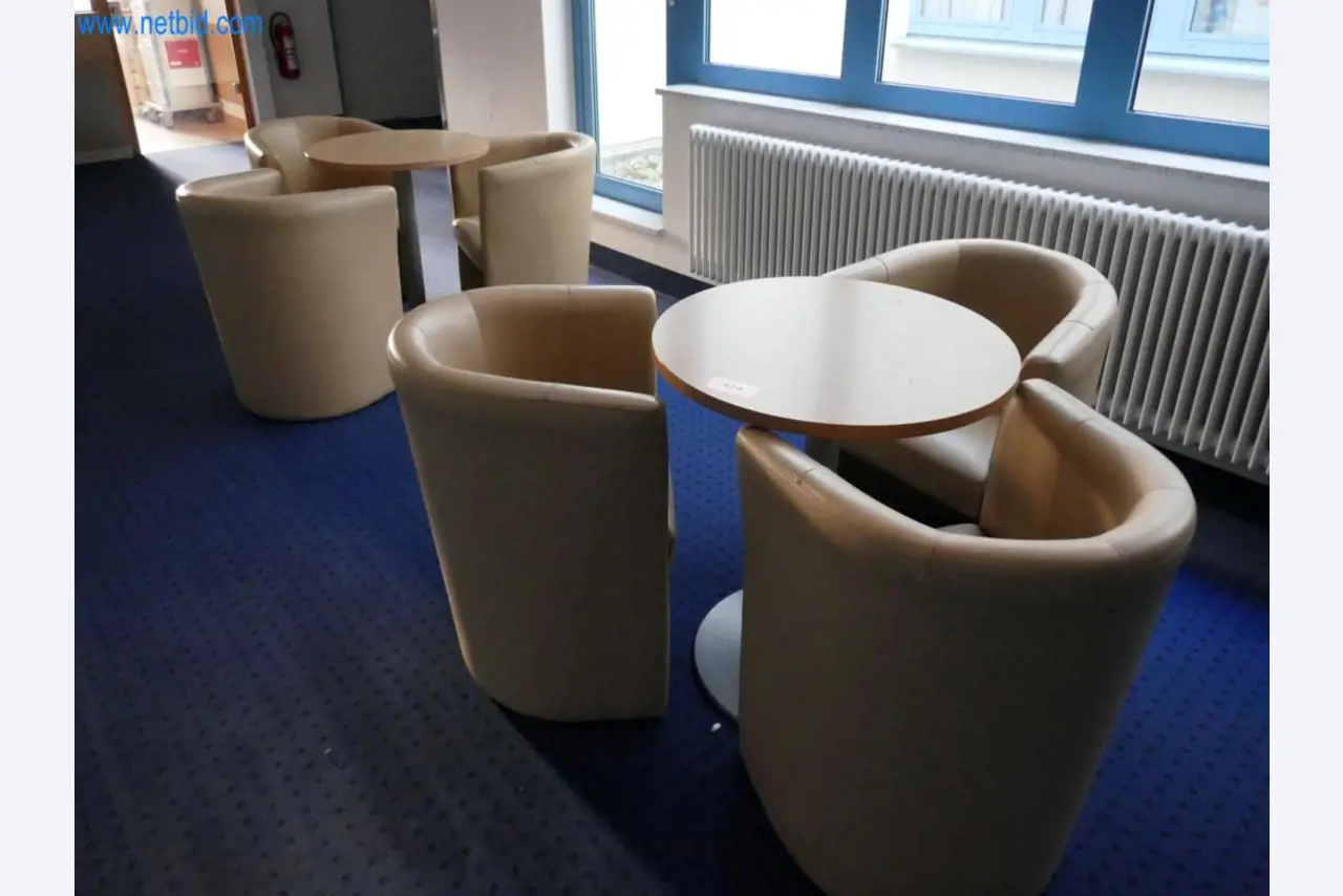 Medyczny sprzęt techniczny, wyposażenie sal operacyjnych, sterylne tace oraz sprzęt i meble szpitalne-1