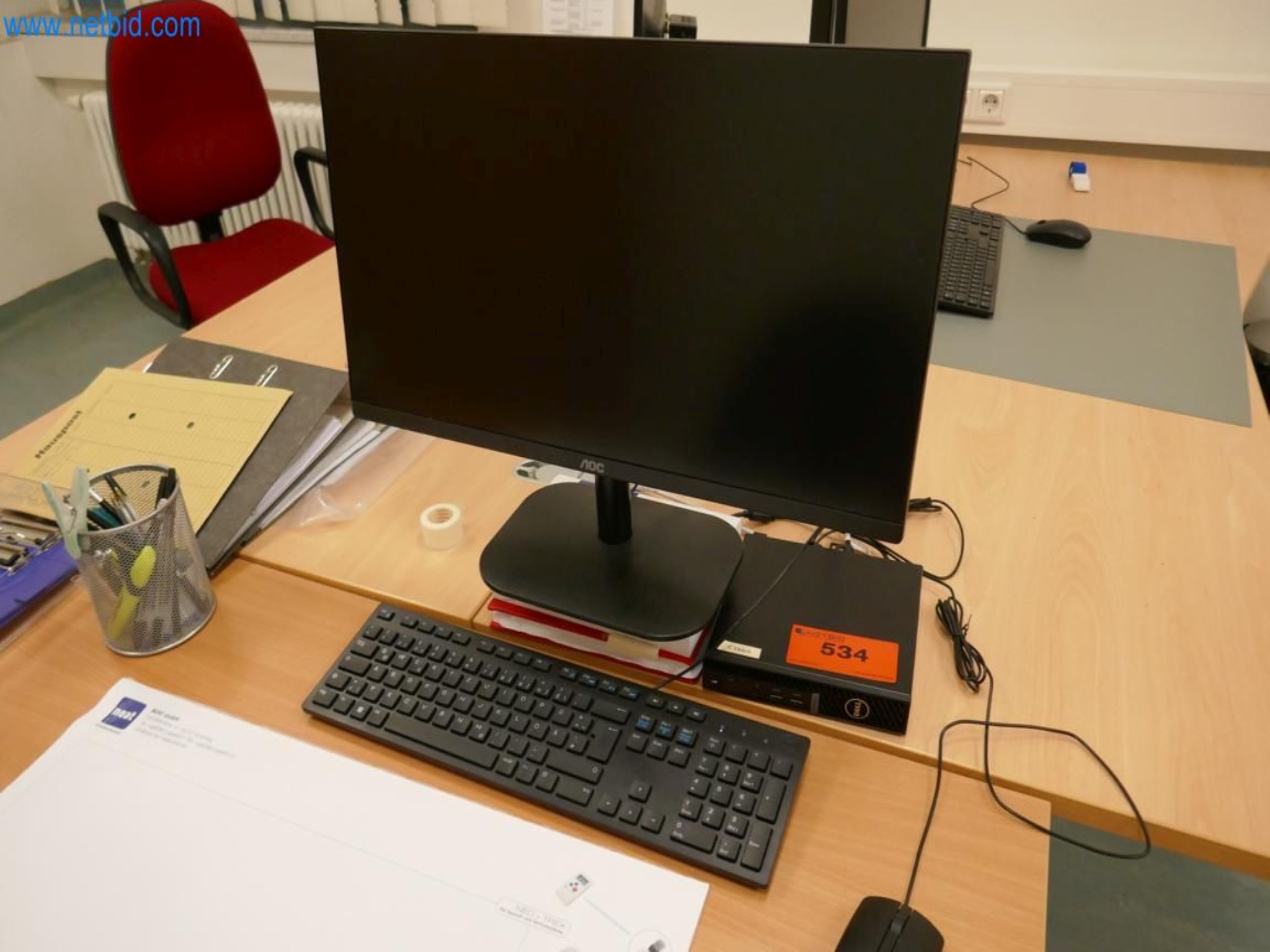 Medyczny sprzęt techniczny, wyposażenie sal operacyjnych, sterylne tace oraz sprzęt i meble szpitalne-1