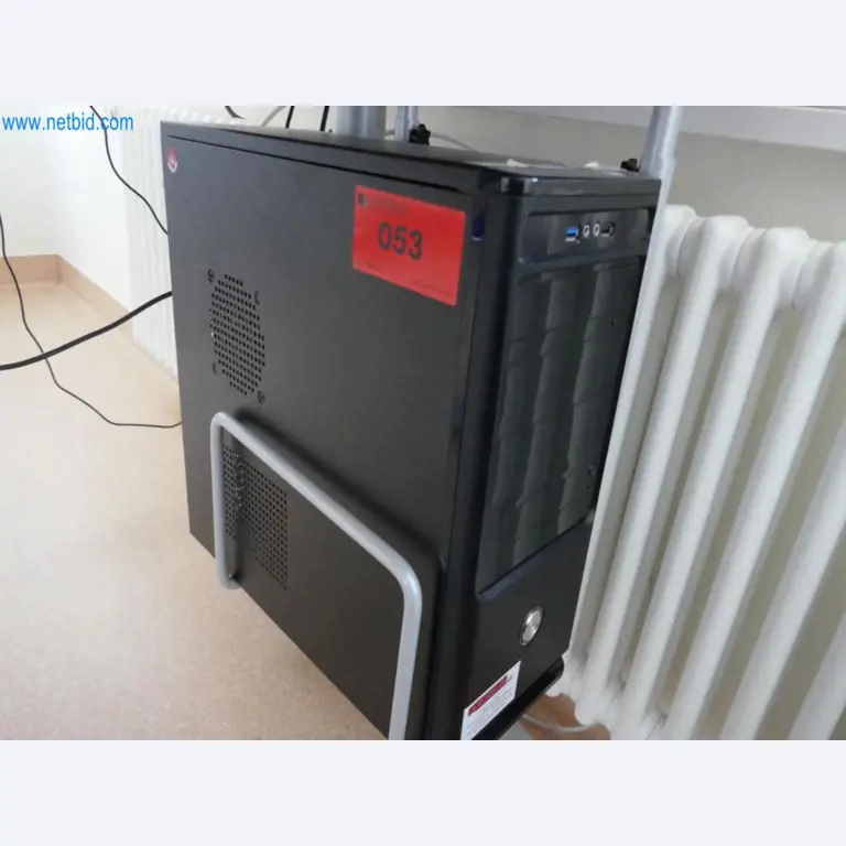 Medyczny sprzęt techniczny, wyposażenie sal operacyjnych, sterylne tace oraz sprzęt i meble szpitalne-2