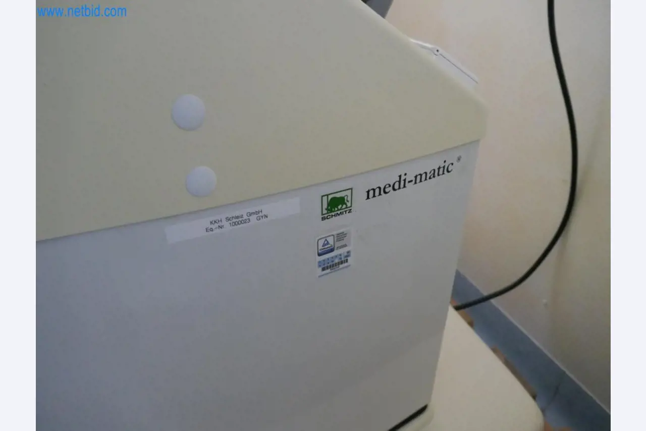 Medical technical equipment, operating theater equipment, sterile trays and hospital equipment and furniture-3