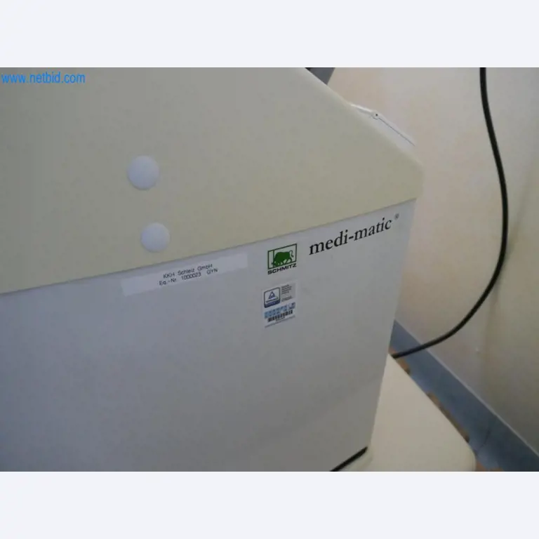 Medical technical equipment, operating theater equipment, sterile trays and hospital equipment and furniture-3