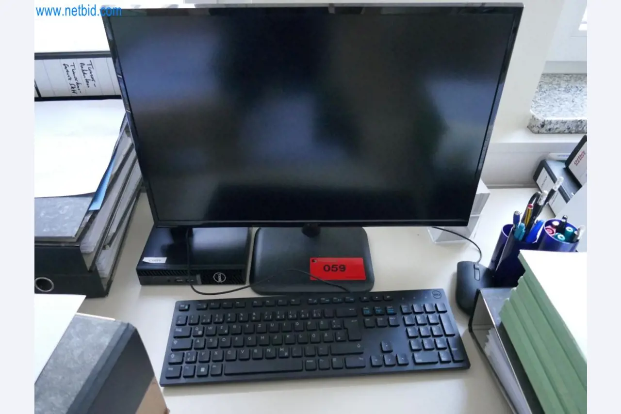 Medyczny sprzęt techniczny, wyposażenie sal operacyjnych, sterylne tace oraz sprzęt i meble szpitalne-1