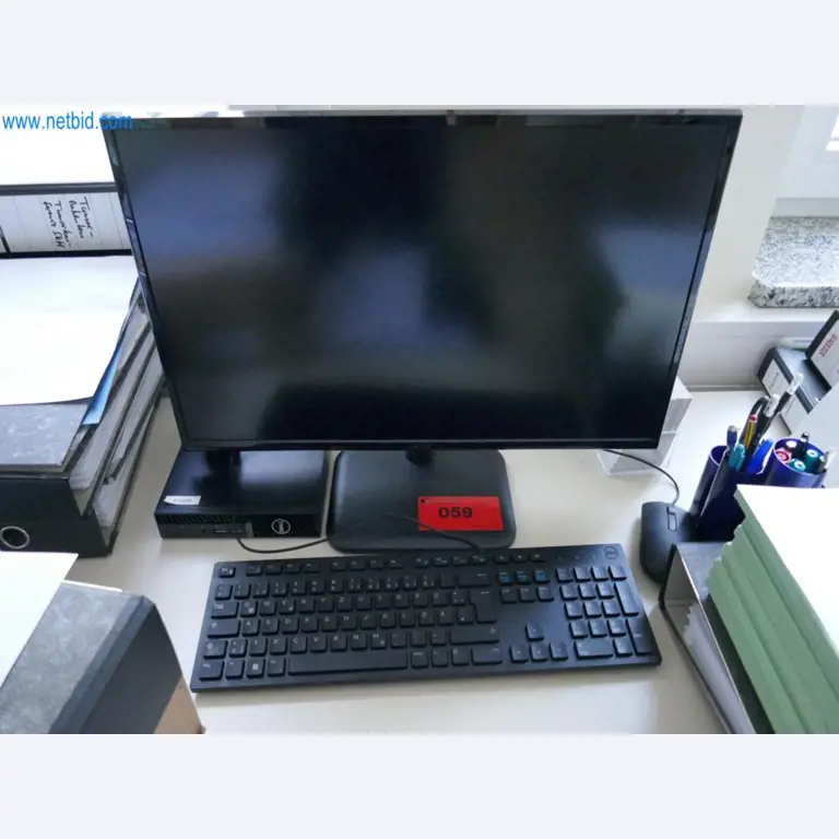 Medyczny sprzęt techniczny, wyposażenie sal operacyjnych, sterylne tace oraz sprzęt i meble szpitalne-1