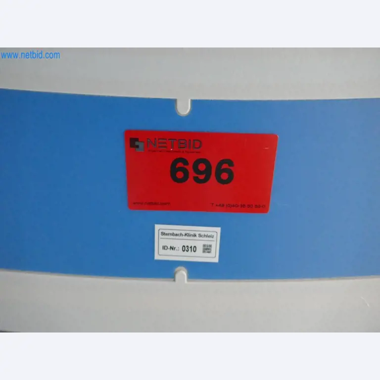 Medyczny sprzęt techniczny, wyposażenie sal operacyjnych, sterylne tace oraz sprzęt i meble szpitalne-4