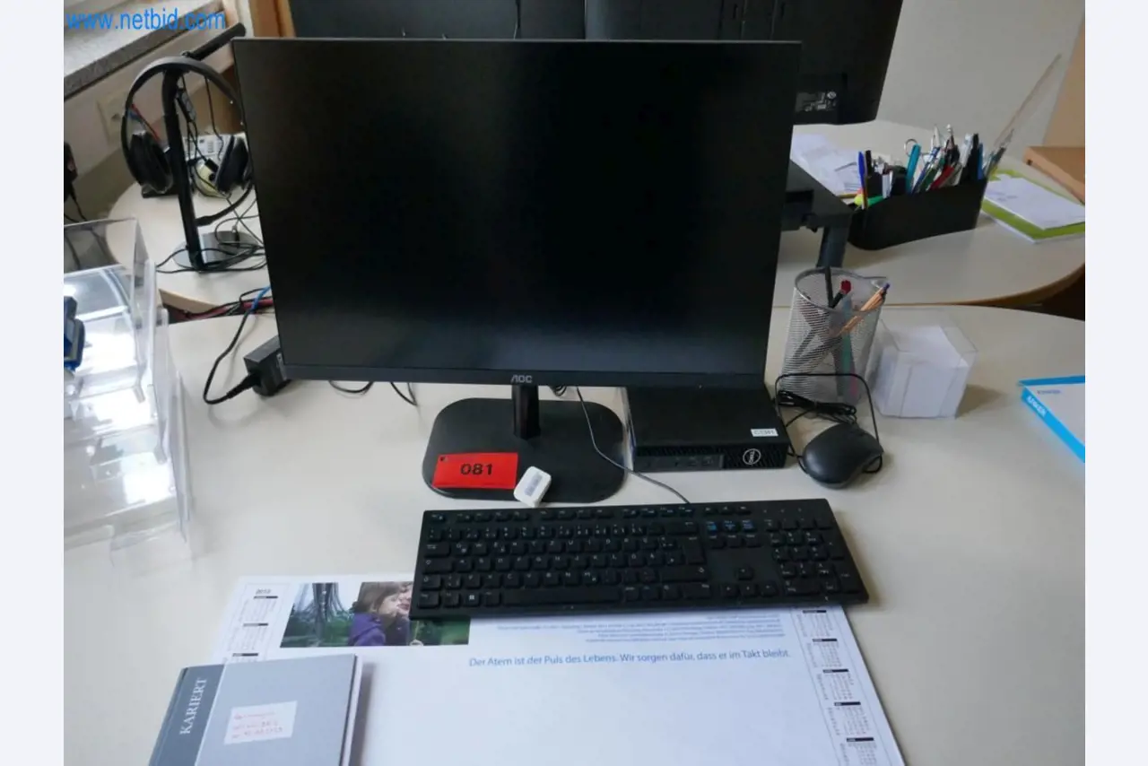 Medyczny sprzęt techniczny, wyposażenie sal operacyjnych, sterylne tace oraz sprzęt i meble szpitalne-1