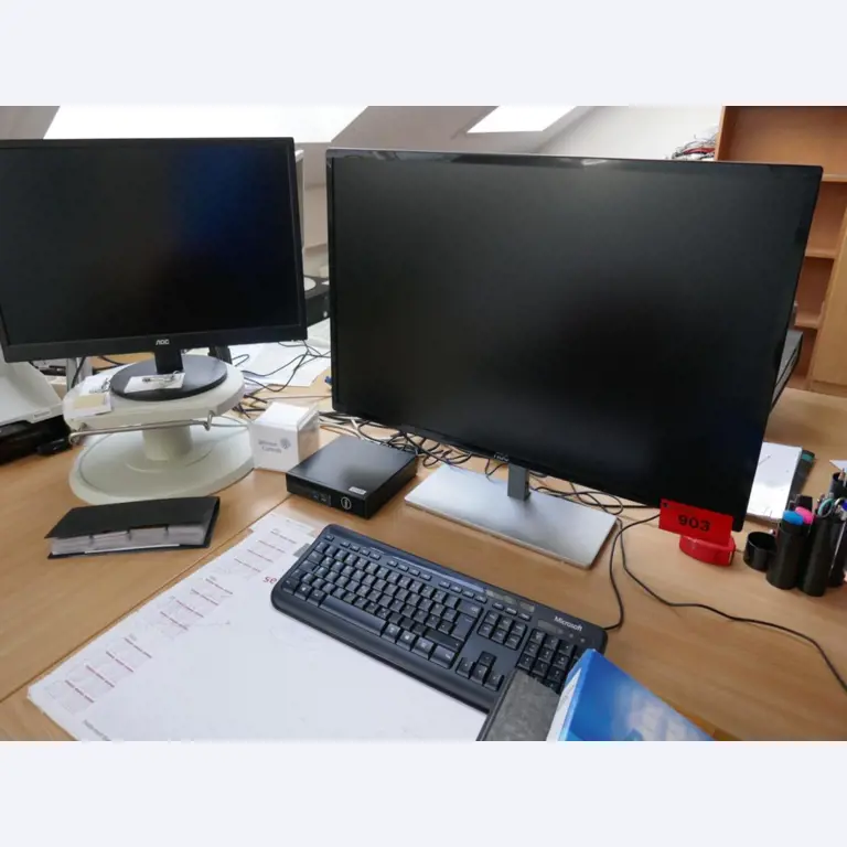 Medyczny sprzęt techniczny, wyposażenie sal operacyjnych, sterylne tace oraz sprzęt i meble szpitalne-1