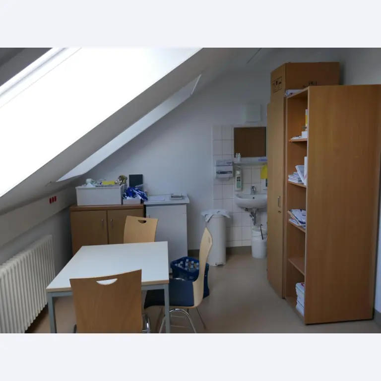 Medical technical equipment, operating theater equipment, sterile trays and hospital equipment and furniture-2