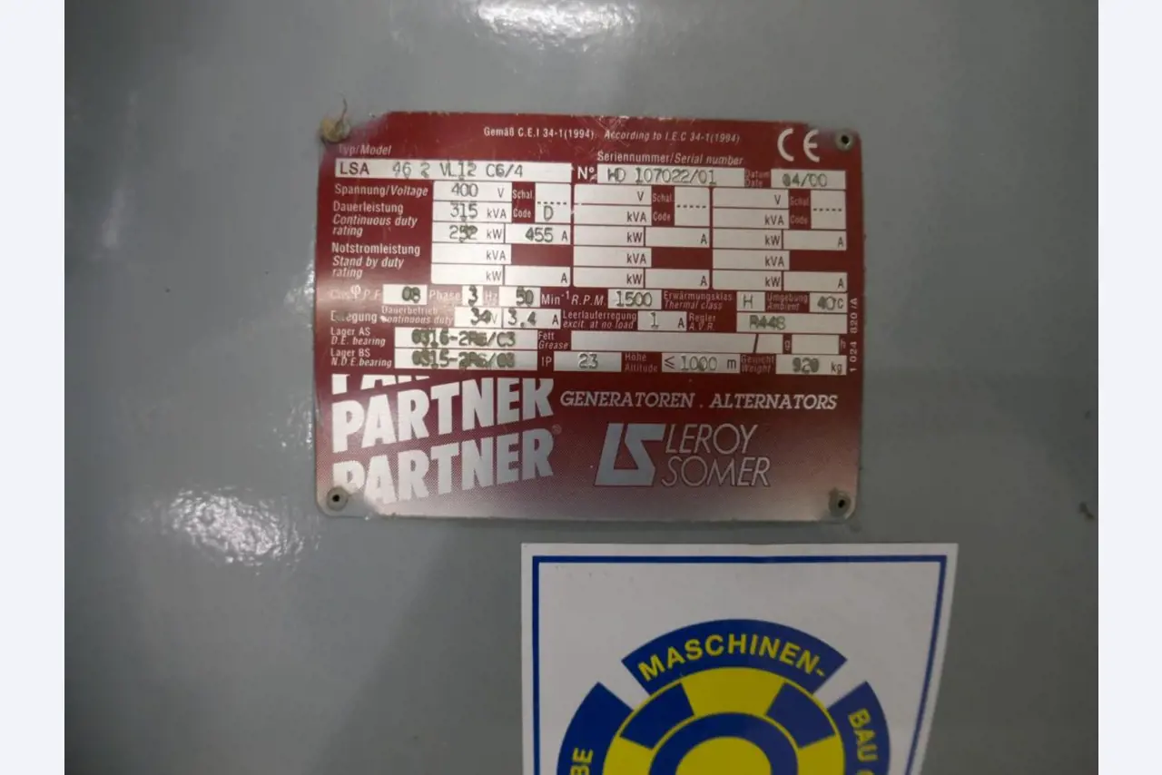 Medyczny sprzęt techniczny, wyposażenie sal operacyjnych, sterylne tace oraz sprzęt i meble szpitalne-2