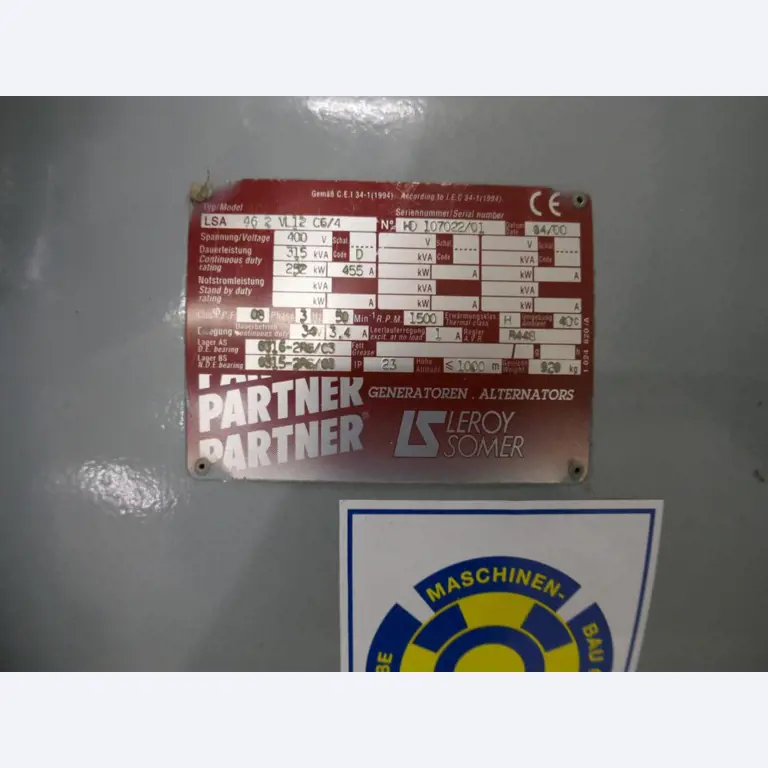 Medyczny sprzęt techniczny, wyposażenie sal operacyjnych, sterylne tace oraz sprzęt i meble szpitalne-2