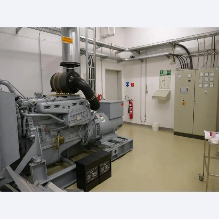 Medyczny sprzęt techniczny, wyposażenie sal operacyjnych, sterylne tace oraz sprzęt i meble szpitalne-5