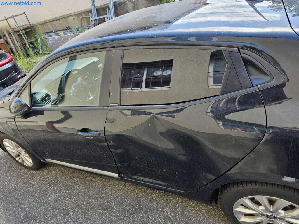 Modern campervans, vans and cars-7