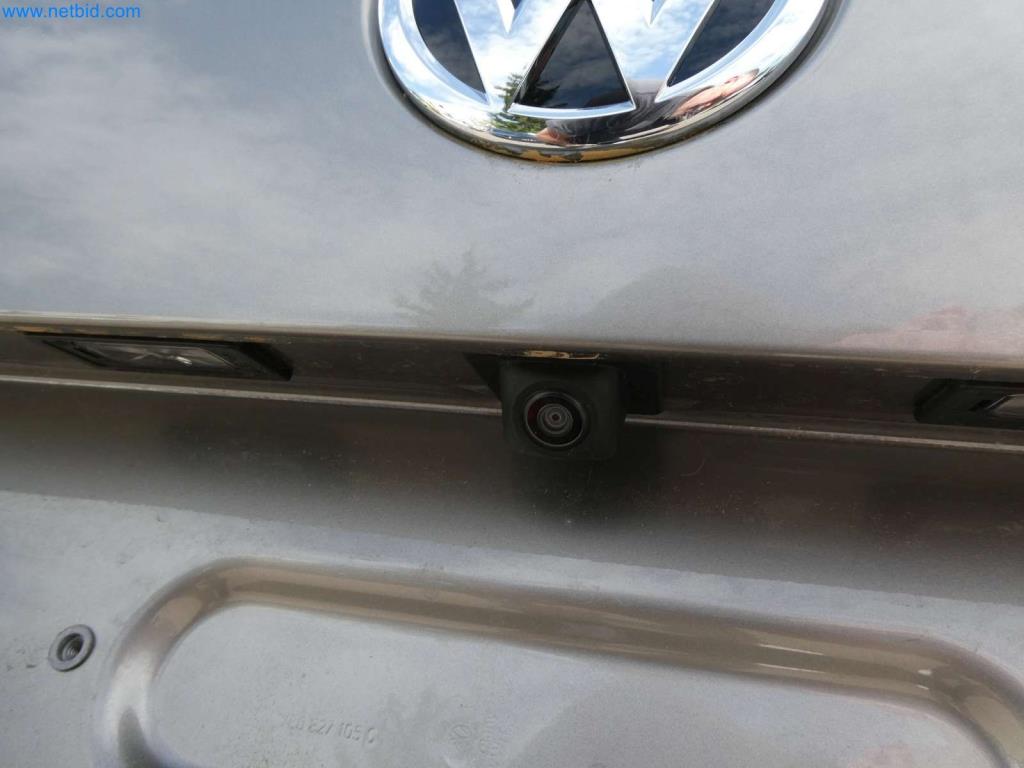 Modern campervans, vans and cars-7