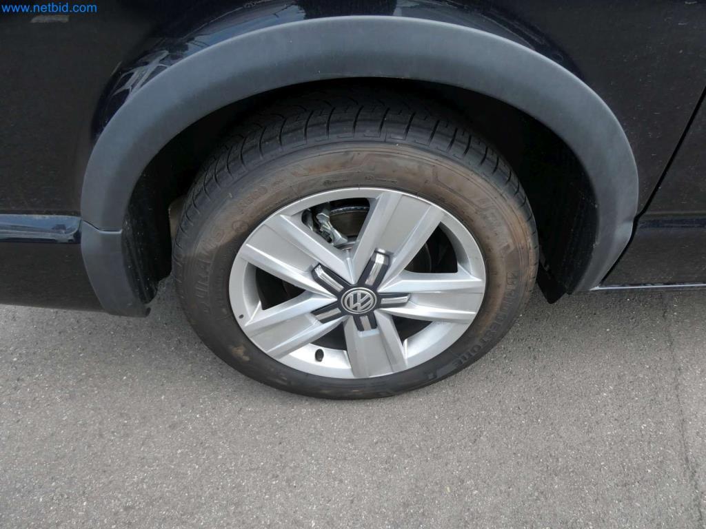 Modern campervans, vans and cars-39