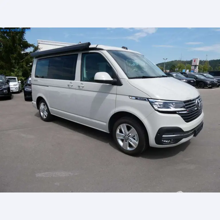 Moderne Campervans, Transporter und PKW-24