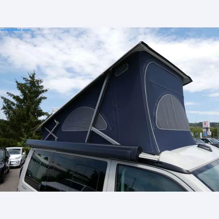 Moderne Campervans, Transporter und PKW-29