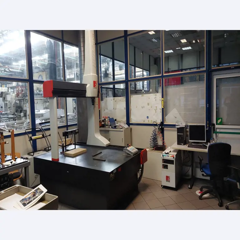 FCA Powertrain Polonia Metrología + Laboratorio-1