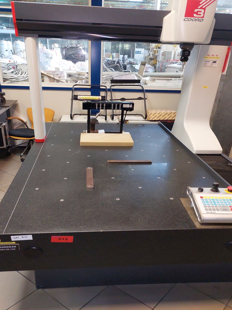 FCA Powertrain Polonia Metrología + Laboratorio-3