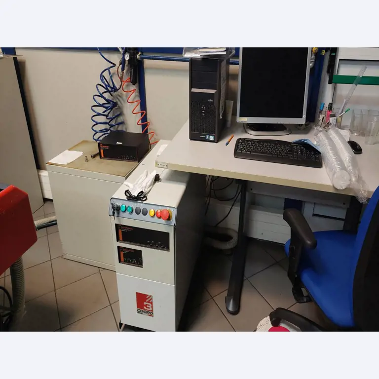 FCA Powertrain Polonia Metrología + Laboratorio-9