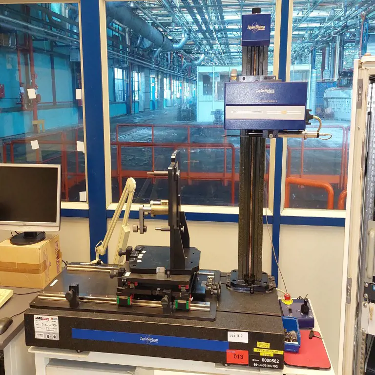 Urządzenie do pomiaru chropowatości Taylor Hobson Form Talysurf Series 2