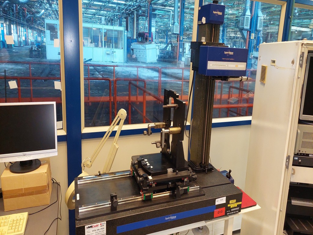 FCA Powertrain Poland Metrologia + Laboratorium-5