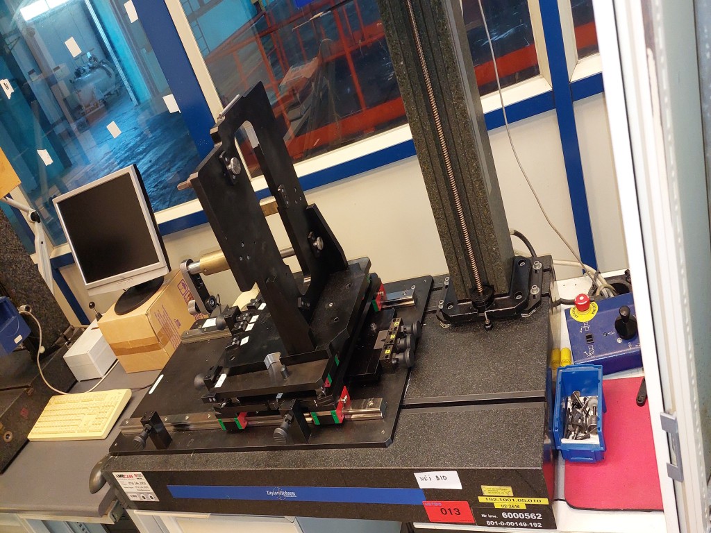 FCA Powertrain Poland Metrologia + Laboratorium-7