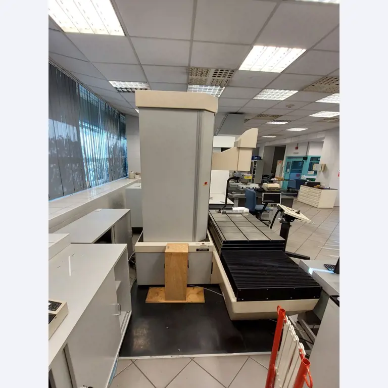 FCA Powertrain Polonia Metrología + Laboratorio-3