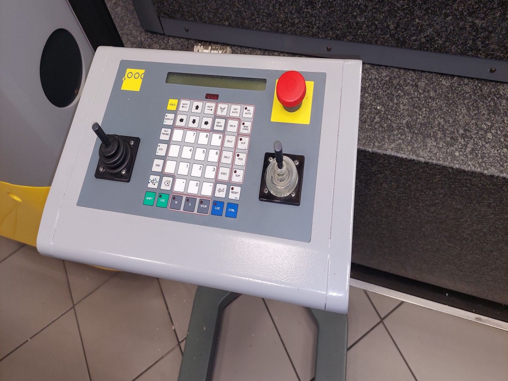 FCA Powertrain Poland Metrologia + Laboratorium-4