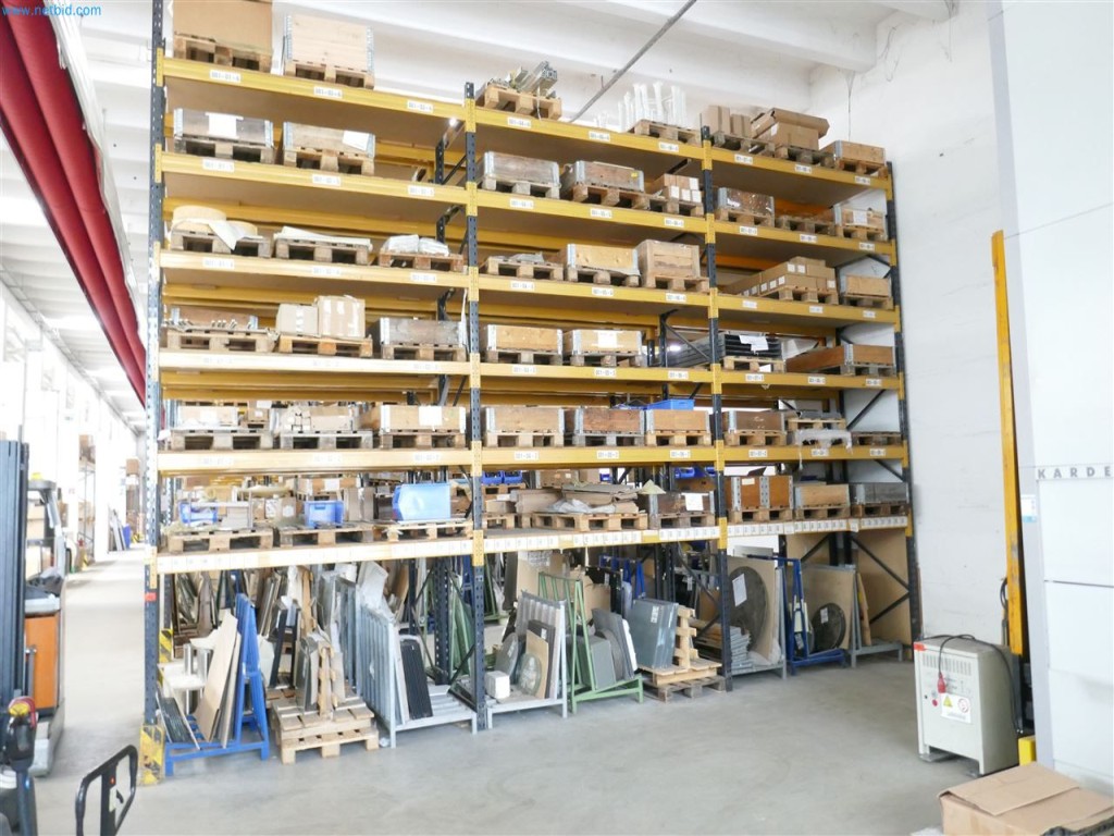 Maschinen, Warenvorräte, Lagertechnik u. Designmöbel eines Möbelherstellers-1