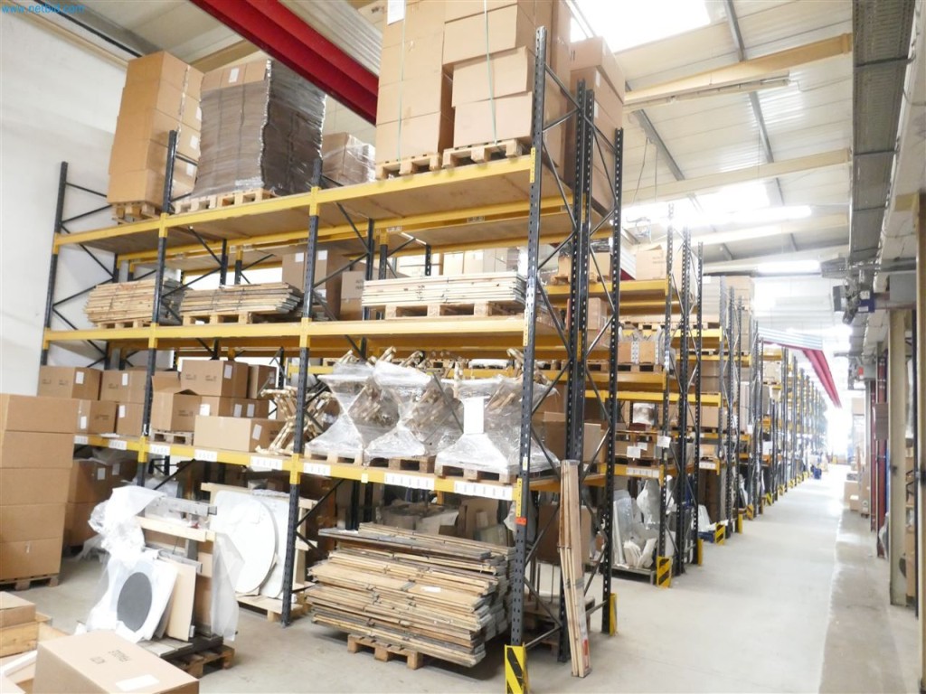 Maschinen, Warenvorräte, Lagertechnik u. Designmöbel eines Möbelherstellers-1