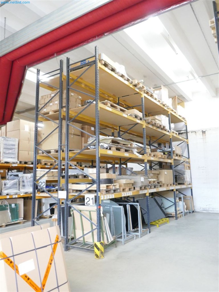 Maschinen, Warenvorräte, Lagertechnik u. Designmöbel eines Möbelherstellers-2