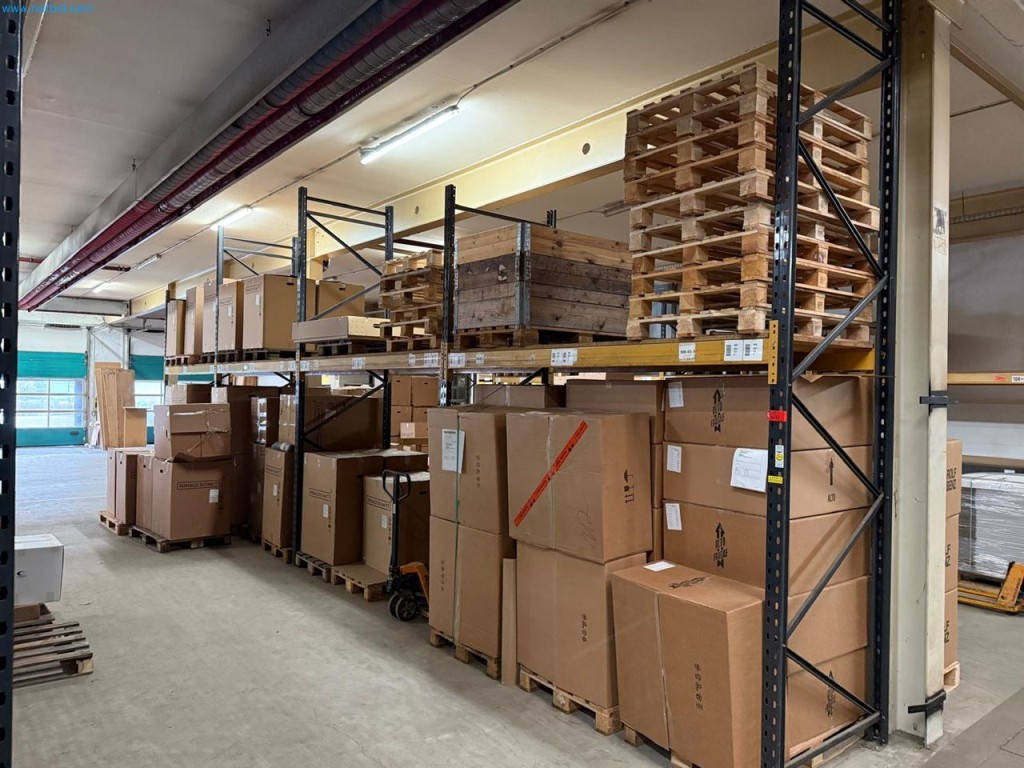 Maschinen, Warenvorräte, Lagertechnik u. Designmöbel eines Möbelherstellers-2