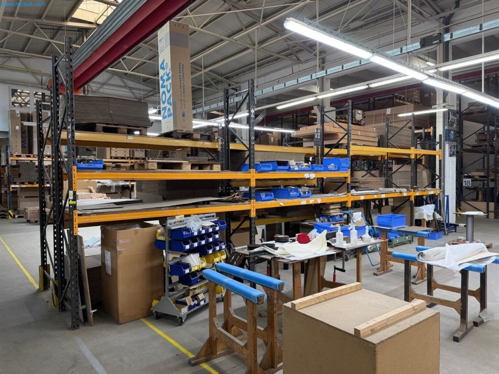 Maschinen, Warenvorräte, Lagertechnik u. Designmöbel eines Möbelherstellers-3